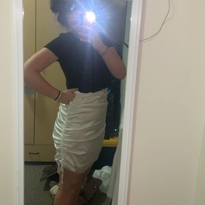 adorable, white bodycon skirt!!